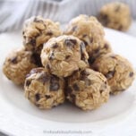 No Bake Peanut Butter Oatmeal Balls