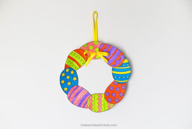 Paper Easter Egg Wreath