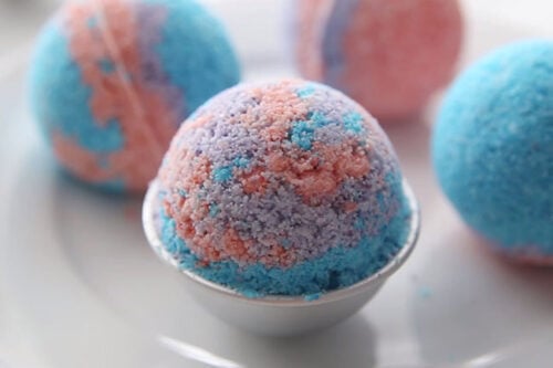 Remove Bath Bomb Mold